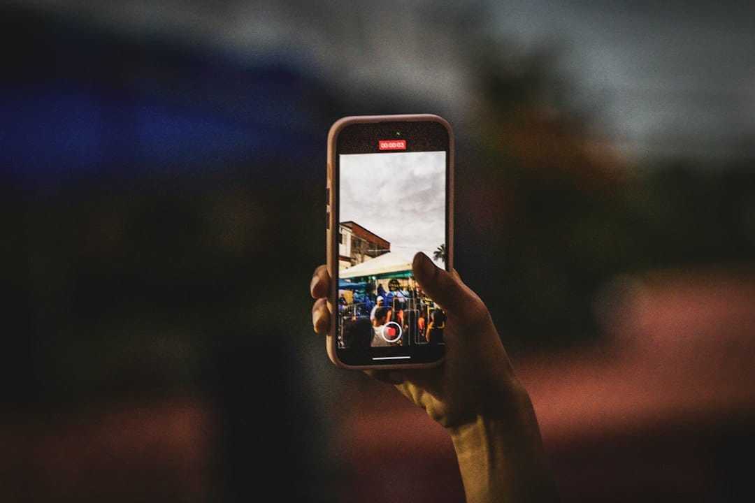 ChatGPT 廣告開放台灣了!近一週 AI 廣告新聞整理:品牌主該怎麼看? 4 TikTok 短影音廣告持續走向 AI 自動化投放
